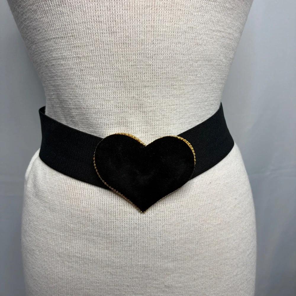 Vintage Style Black Elastic Cinch Belt Gold Beaded Velvet Heart Buckle 26 Inch